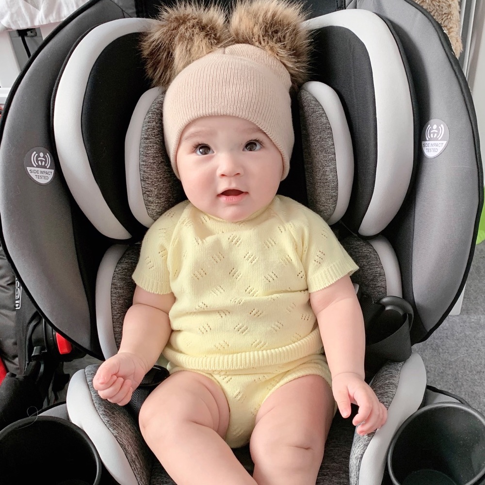 Wool set yellow